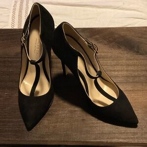 Charles David Black T-Strap Heels
